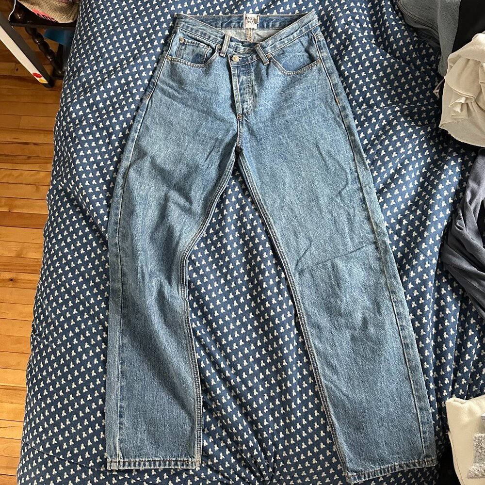 Perfect everyday asymmetrical Princess Polly jeans